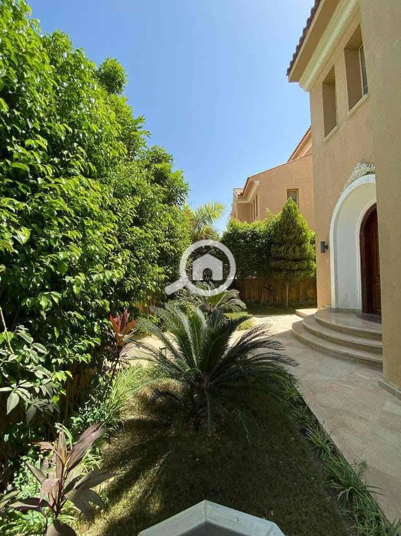 8 fc1e8860-d357-4c77-a76f-08e72e657d08. jpg