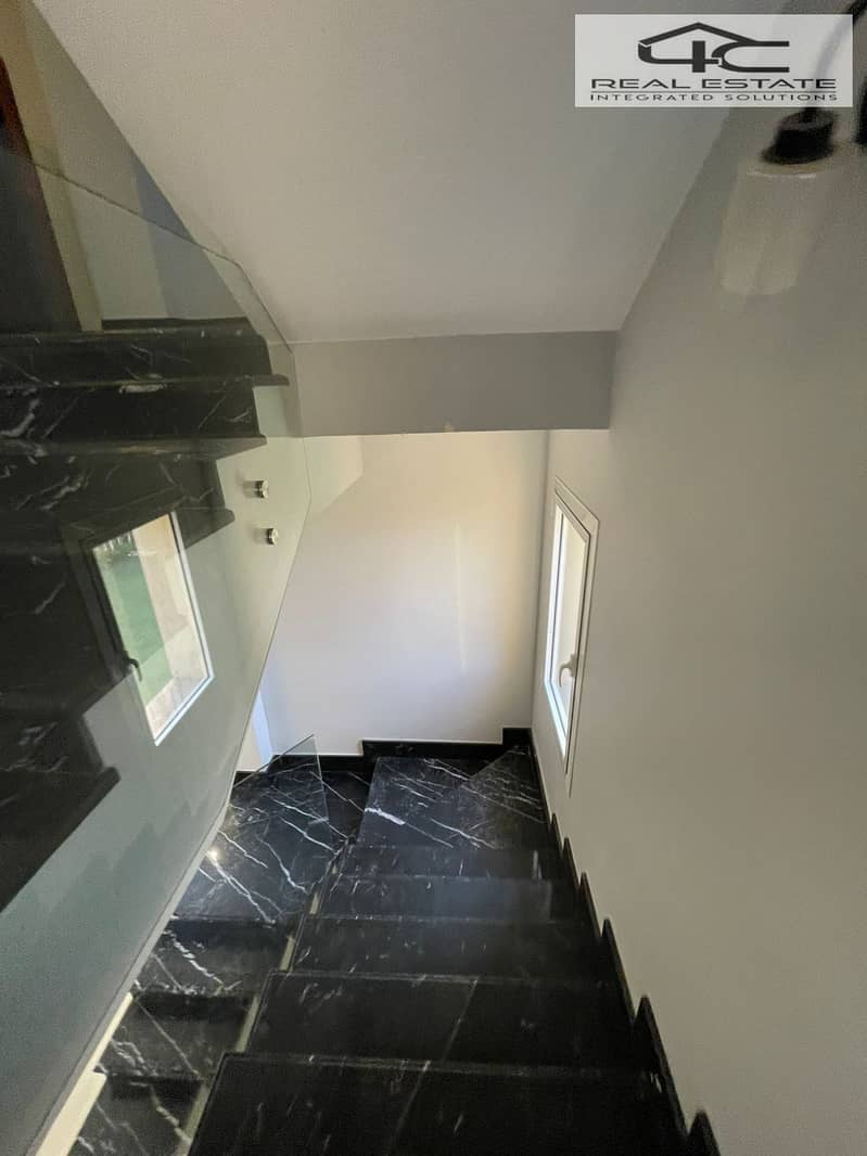 5 WhatsApp Image 2025-11-25 at 4.32. 54 PM. jpeg