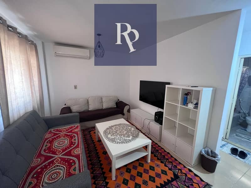 4 9c77de0a-915c-434f-920e-83cdb6ea65c5. jpg