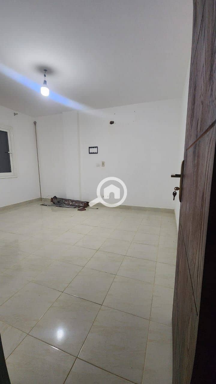 6 609d6155-b5f5-41ca-a5bc-a2bf16d2e791. jpeg