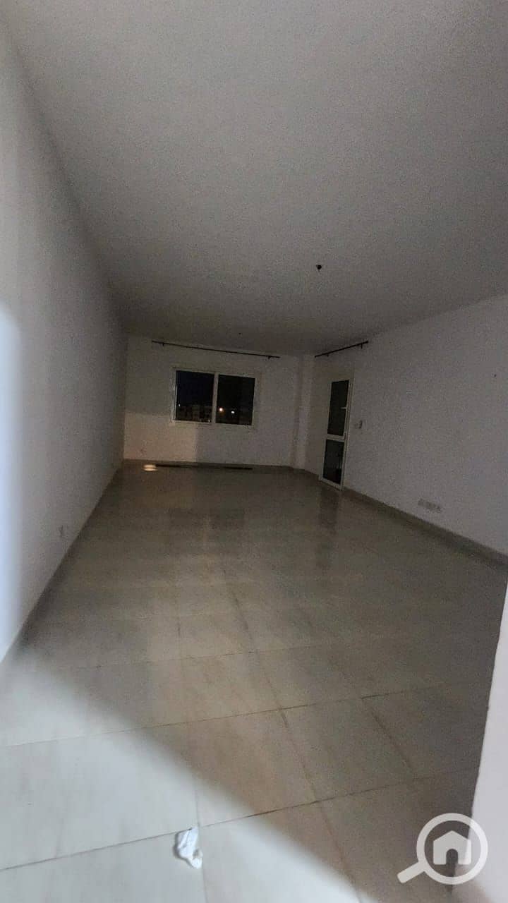 11 424074ba-e602-4d7b-b947-3394c3c91326. jpeg