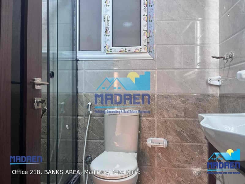 15 44cc4527-1501-45ff-a6f4-754751835c69. jpg