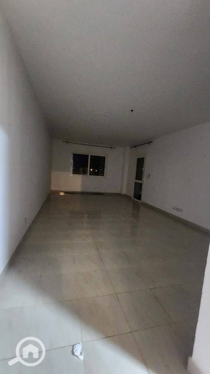 2 7e97747e-b3b9-49c7-bf9d-5d062c90b524. jpeg