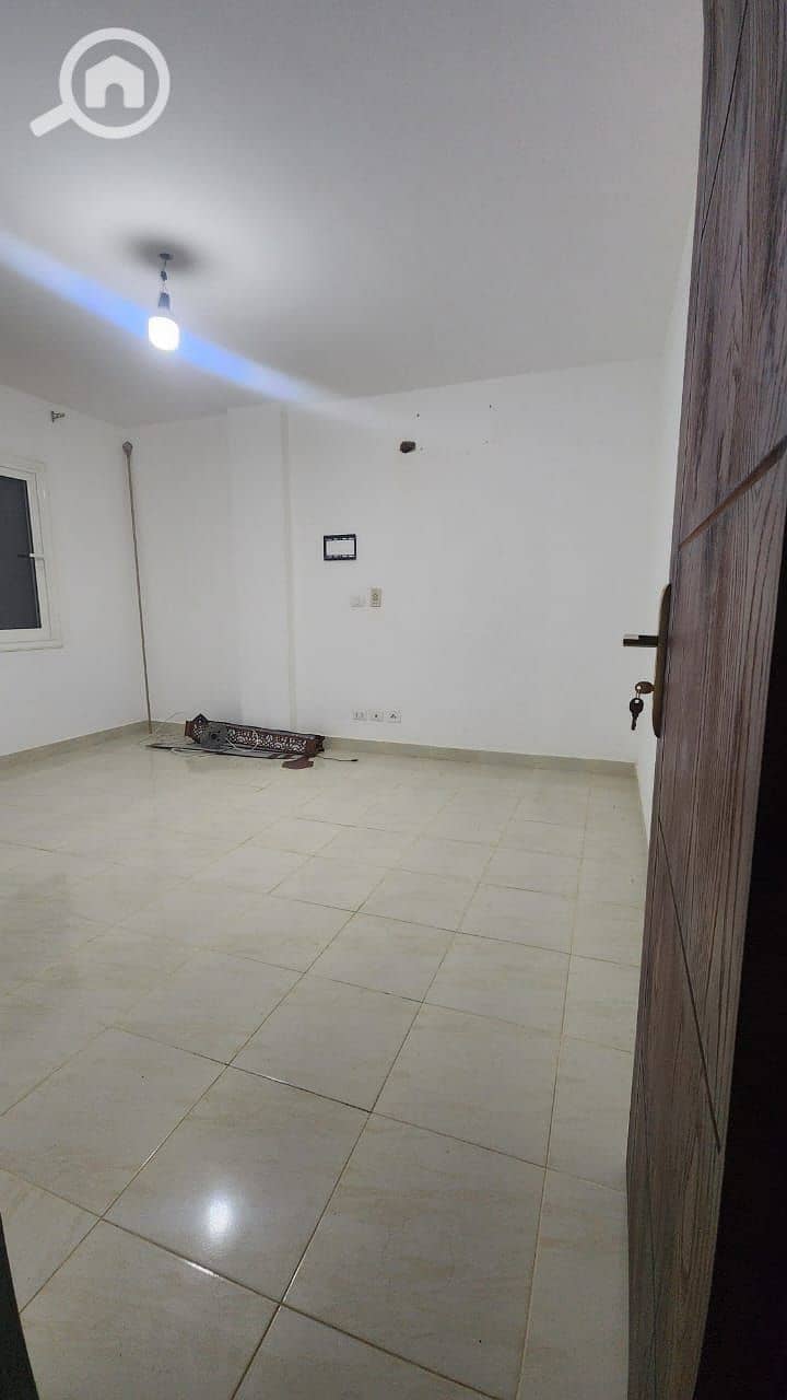 6 79bd18ff-7499-4f53-805a-a361ab55ba0f. jpeg