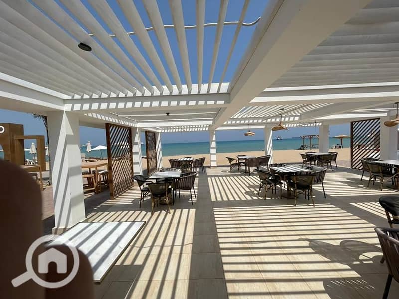 6 482027754_590390937333235_3558094811916998110_n. jpg