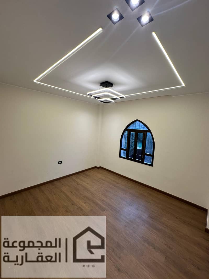 2 163a6281-ed40-49f9-8ba7-50bea6cd5ec9. jpg