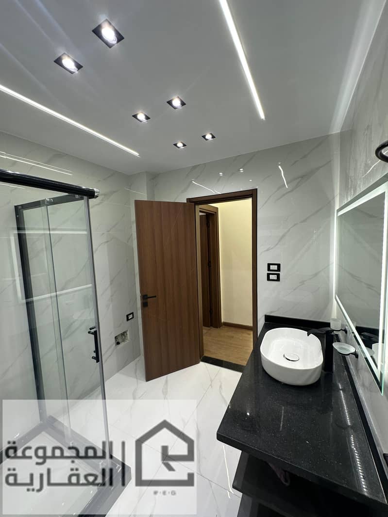 8 89c465cc-8eb7-4fb9-867d-0962638eb2e0. jpg