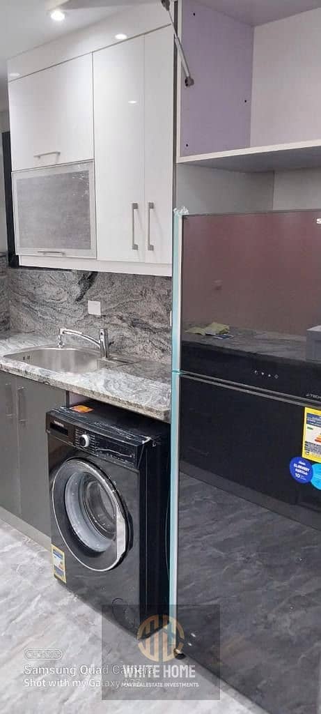 6 f187ce1b-7300-4802-9a6f-d0d47bc3c373. jpeg