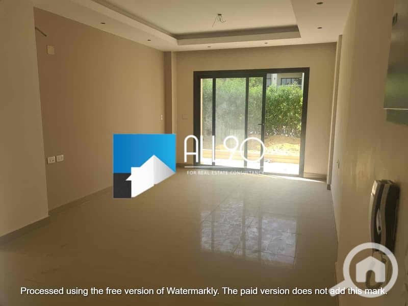 2 2a800bd5-0245-45b5-908b-f98d5ea1f166. jpg