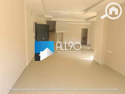 3 Bedroom Duplex for Sale in New Cairo, Cairo - 3854450e-e19e-4ca2-b9e7-5a3dd17dd492. jpg