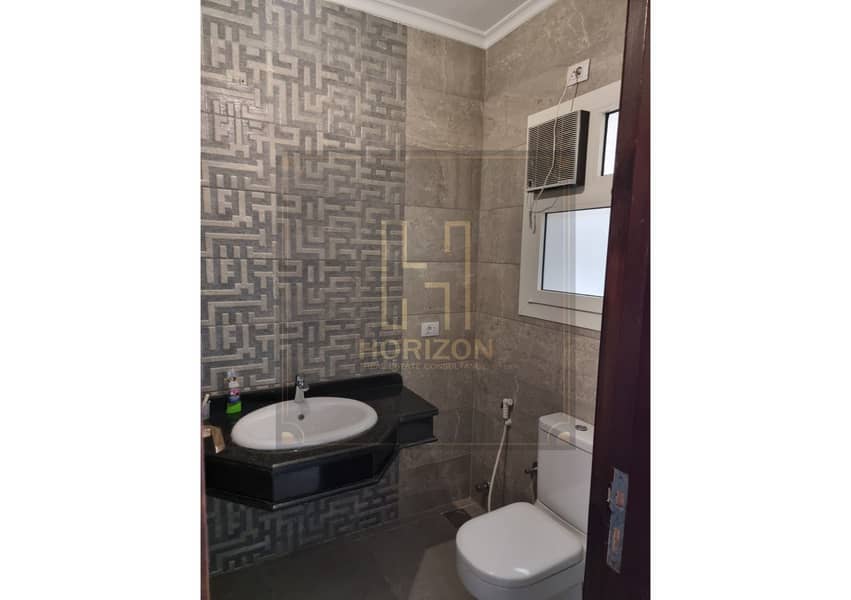 3 WhatsApp Image 2025-11-25 at 5.40. 12 PM. jpg