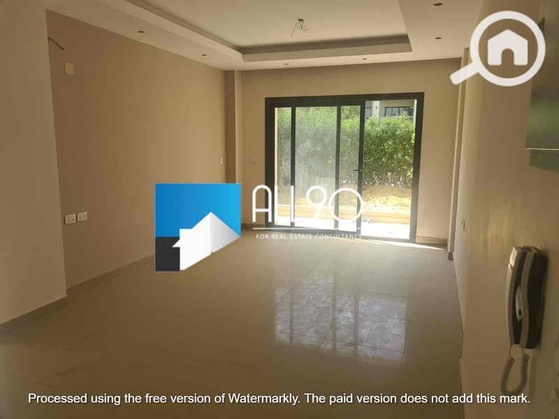 10 2a800bd5-0245-45b5-908b-f98d5ea1f166. jpg