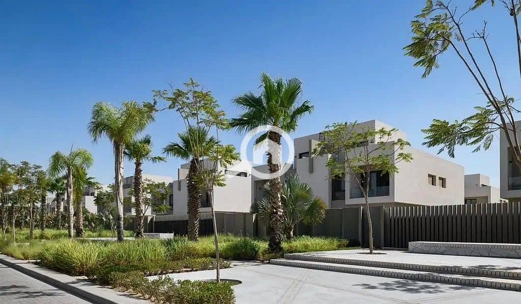 3 30776384-800x600. jpg