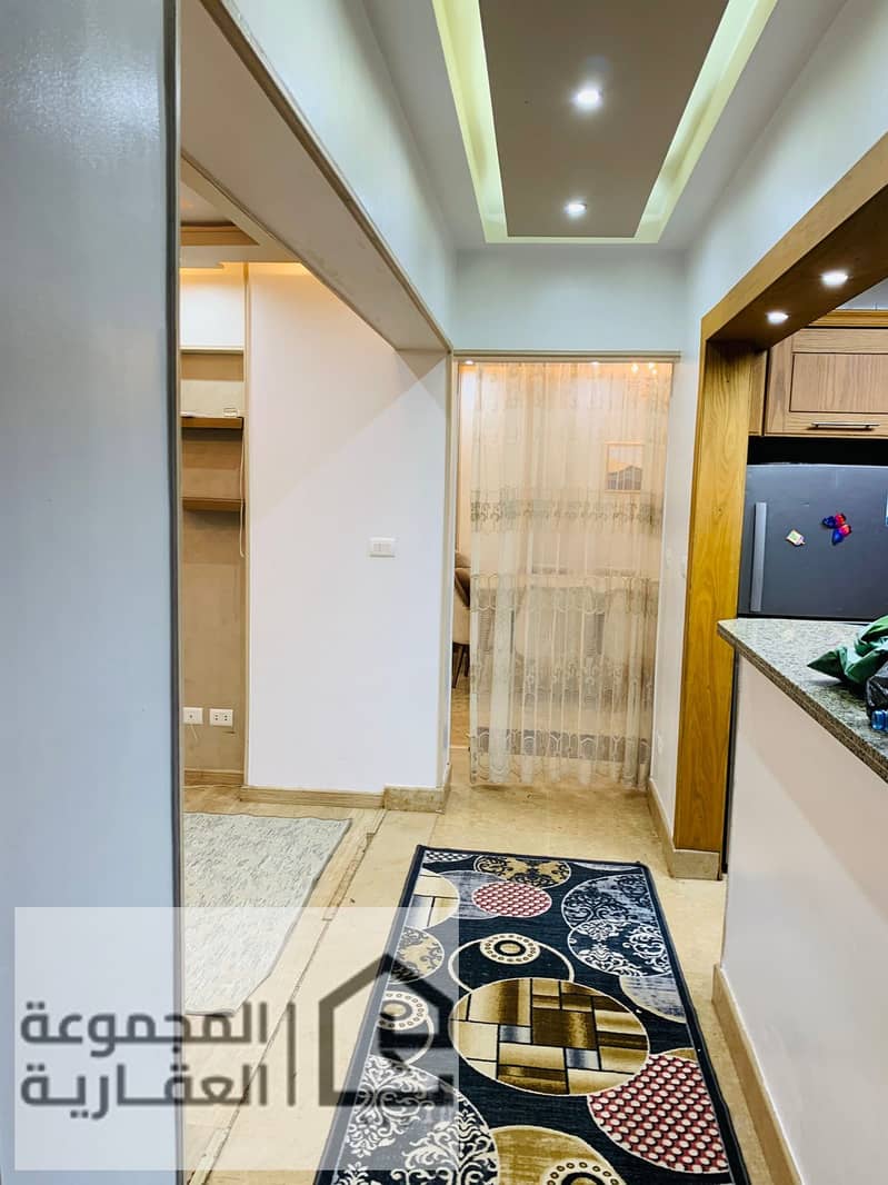 4 b02b7243-9930-417c-9bb1-79350e8b7037. jpg