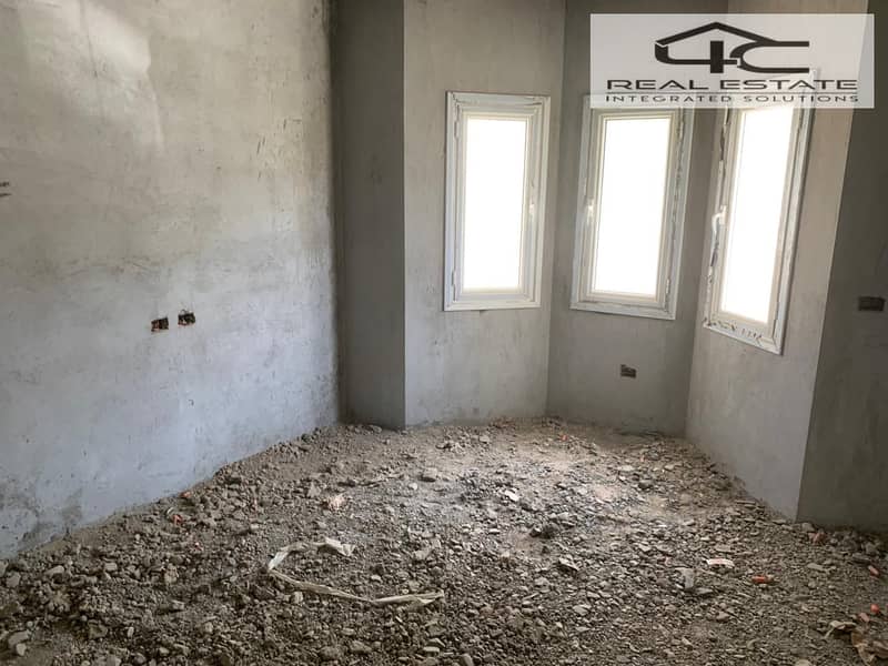 6 WhatsApp Image 2025-11-24 at 12.34. 32. jpeg