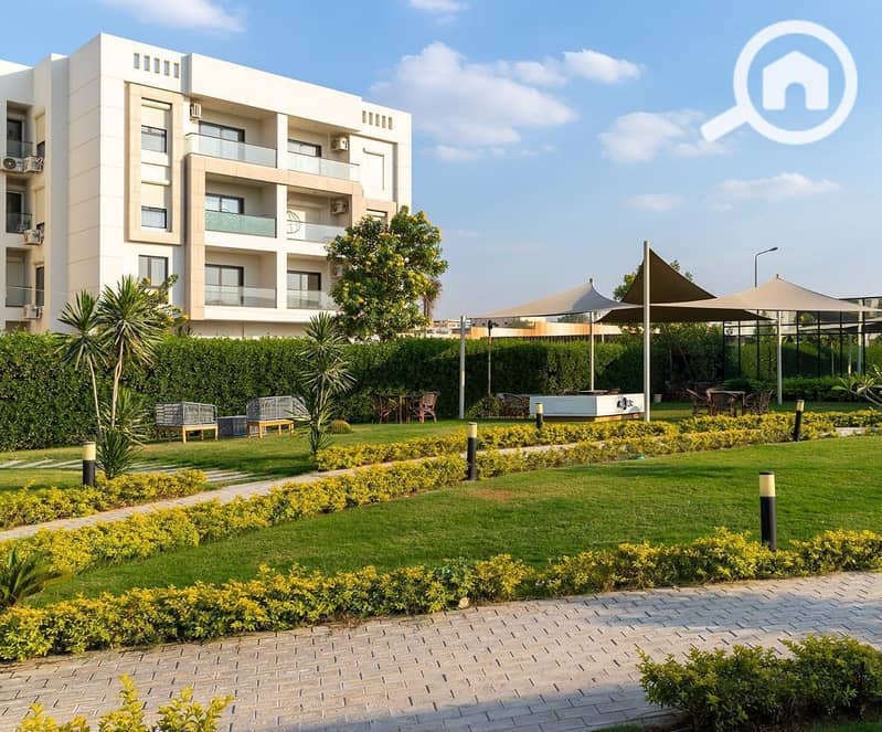 7 ea9727f2-5c53-4a95-9a1c-7497fd9ce526. jpg