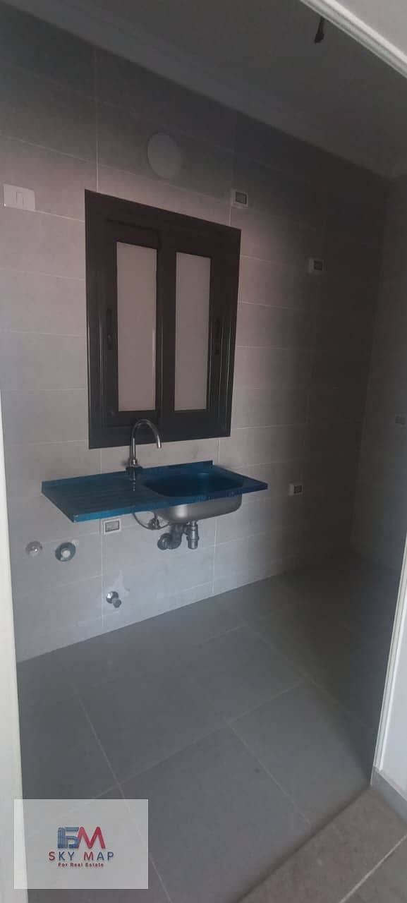 6 931c3850-2c9a-4d1c-bfcf-6260860c96e9. jpg