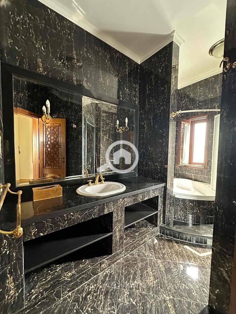 20 dff7cd34-165b-4fed-85b0-c7a8d315fc93. jpg