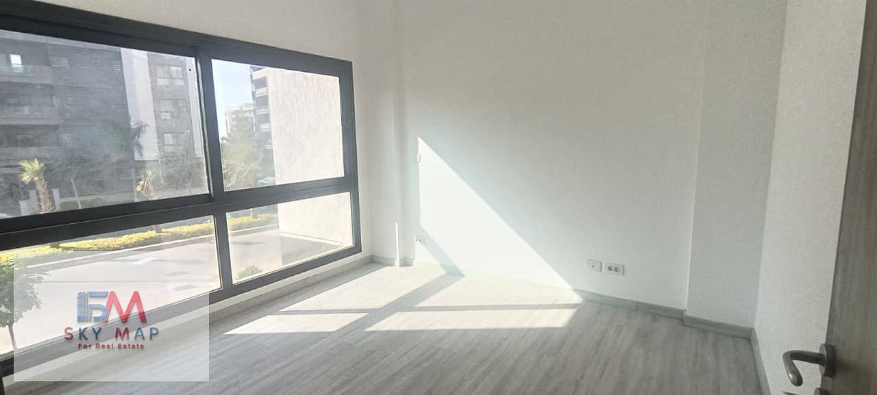 9 eea44af5-7650-4cbd-b333-97411a9801d3. jpg