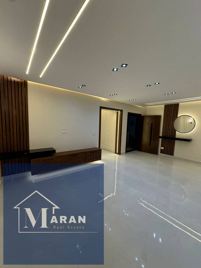 10 fb82c3aa-7a49-49bc-af36-28219ce12ba9. jpg