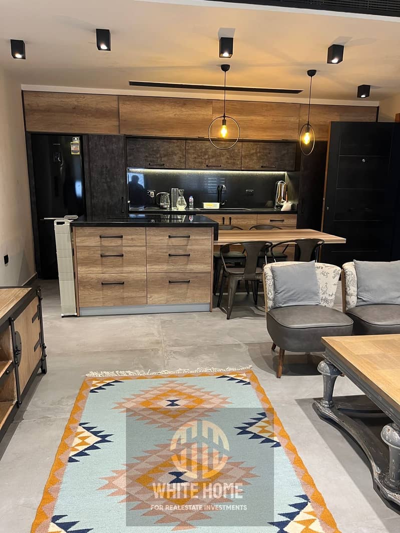 14 4aefb834-fdd6-40df-b114-9aa1814839b7. jpeg