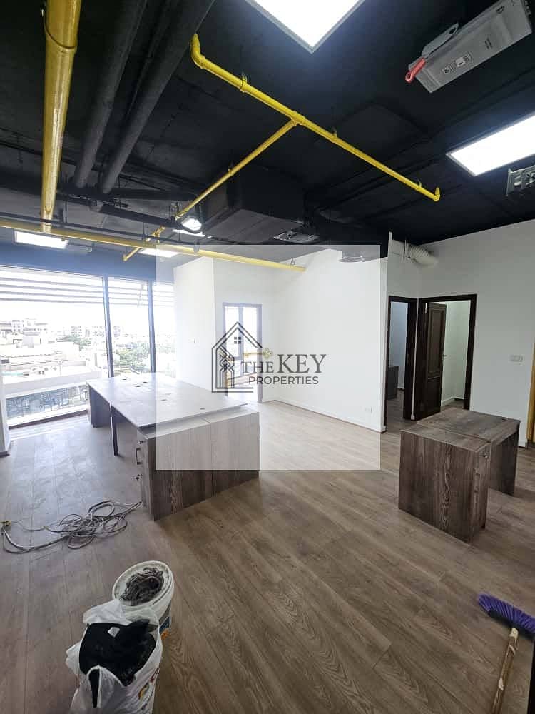 2 WhatsApp Image 2025-11-24 at 21.13. 41_57c63730. jpg