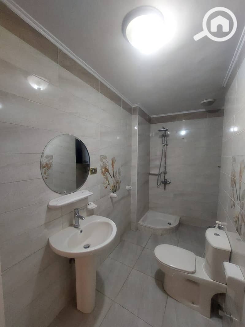 11 WhatsApp Image 2025-01-09 at 1.07. 33 AM (8). jpeg