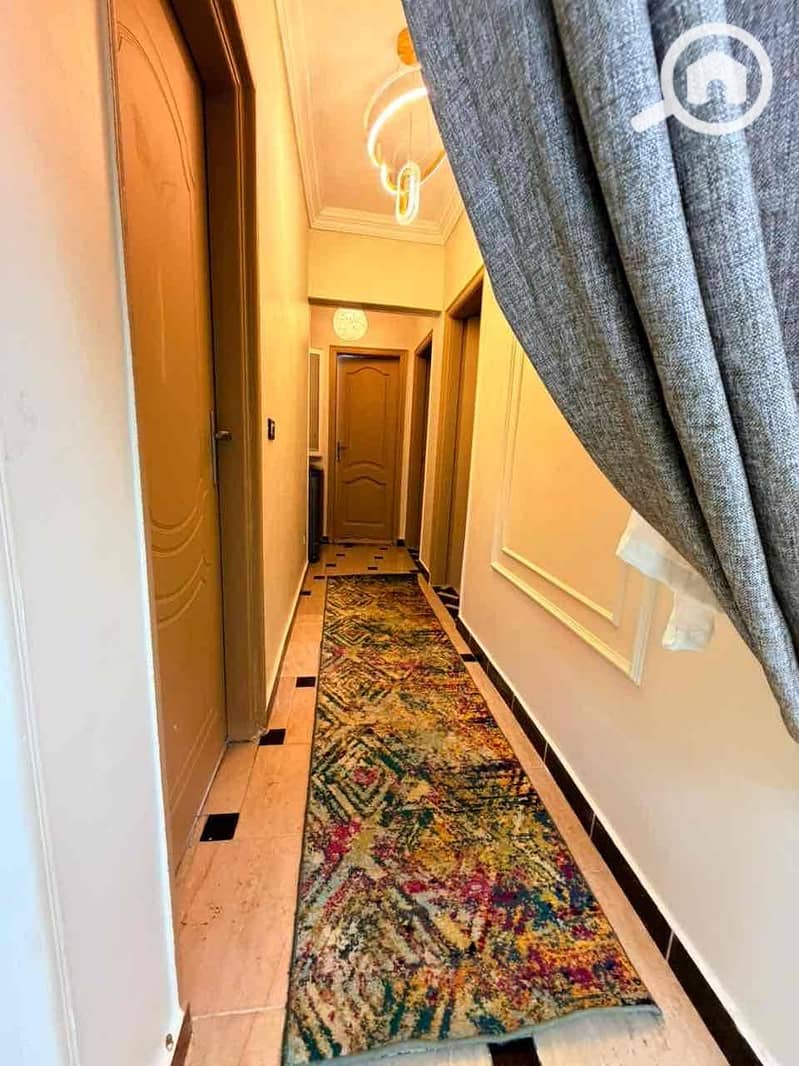 9 7a8ad881-d52e-4d00-9272-5933a5f4f01c. jpg