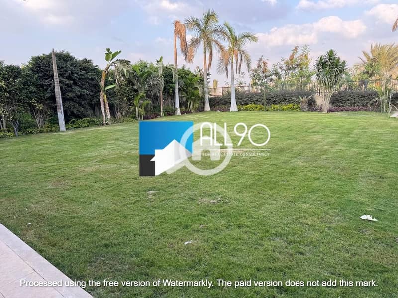 7 e060b38fa9524fd3bf59e3703612d3ff. jpg