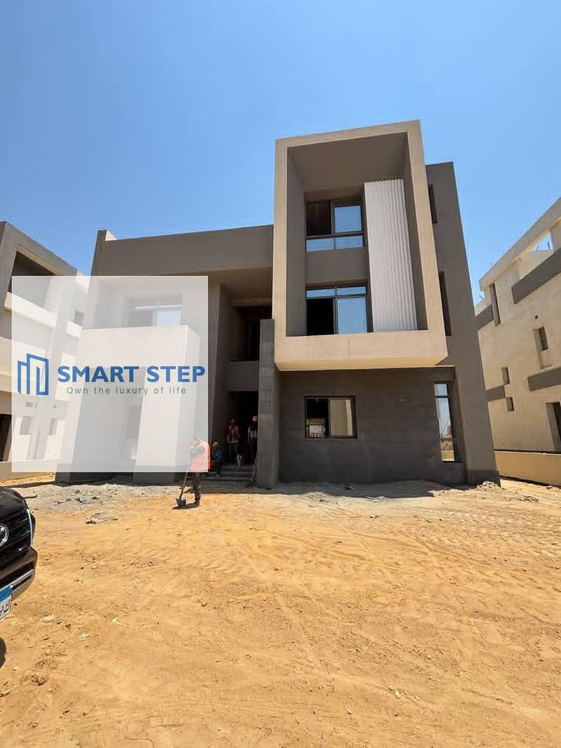 11 WhatsApp Image 2025-10-22 at 01.49. 58_b4e2cbf8. jpg