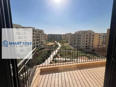 3 Bedroom Penthouse for Sale in 6th of October, Giza - 97fa1070-ca28-4504-9a6b-79a0b1fafb9b. jpg