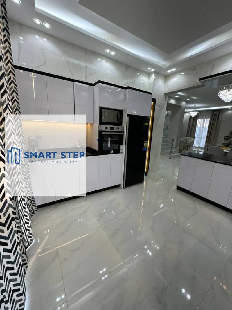 7 WhatsApp Image 2025-11-24 at 1.07. 20 PM. jpeg