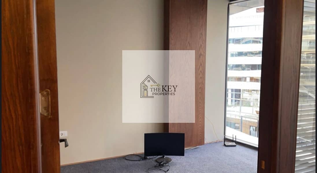 12 WhatsApp Image 2025-11-24 at 21.12. 46_96d83151. jpg