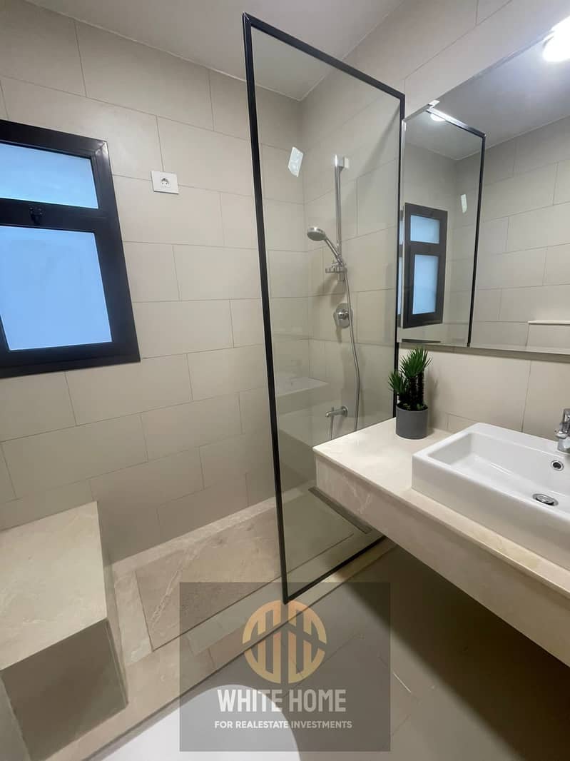 10 b551b33c-d291-41de-8fd3-4661b8a0a67a. jpeg