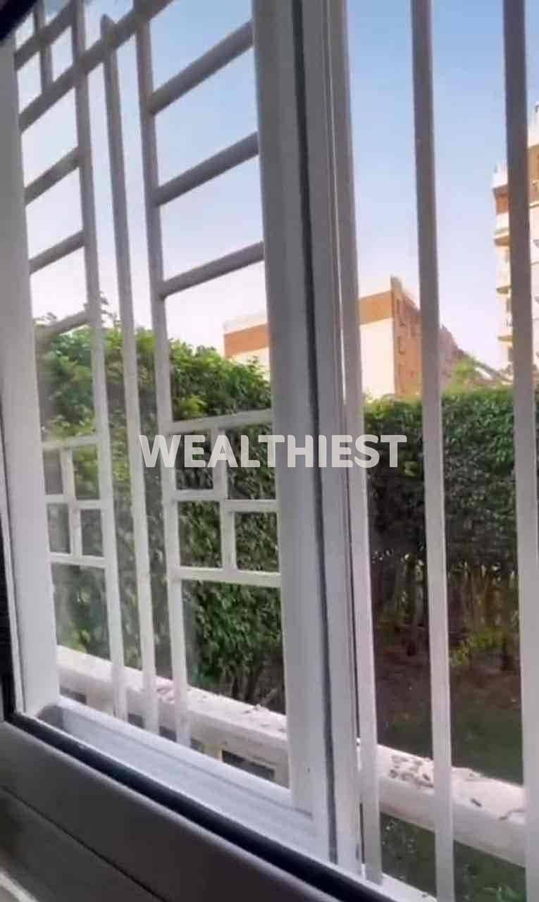 2 e598a722-fb53-413a-bbf4-a1ca0add7a59. jpg