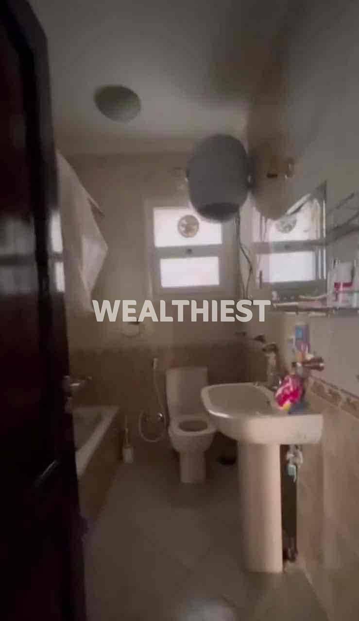 8 7aa18a70-c339-43c5-9f3d-0e741be1c3ee. jpg