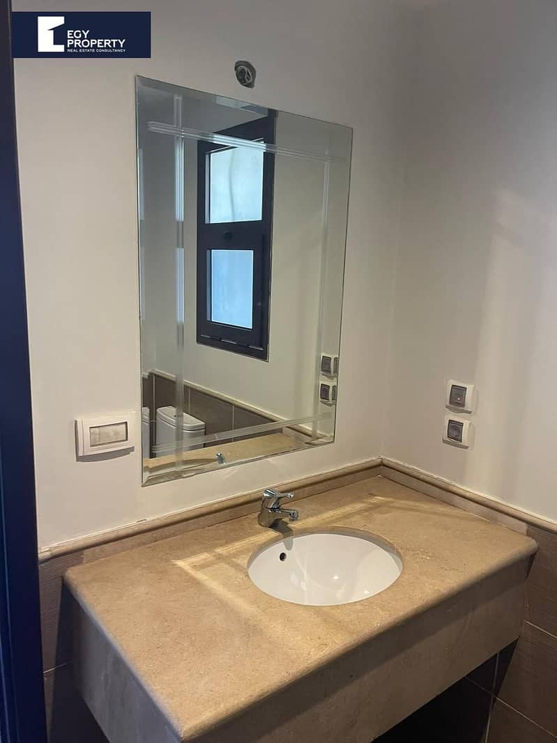 9 _files_WhatsApp Image 2025-11-24 at 16.36. 55_4d392769. jpg