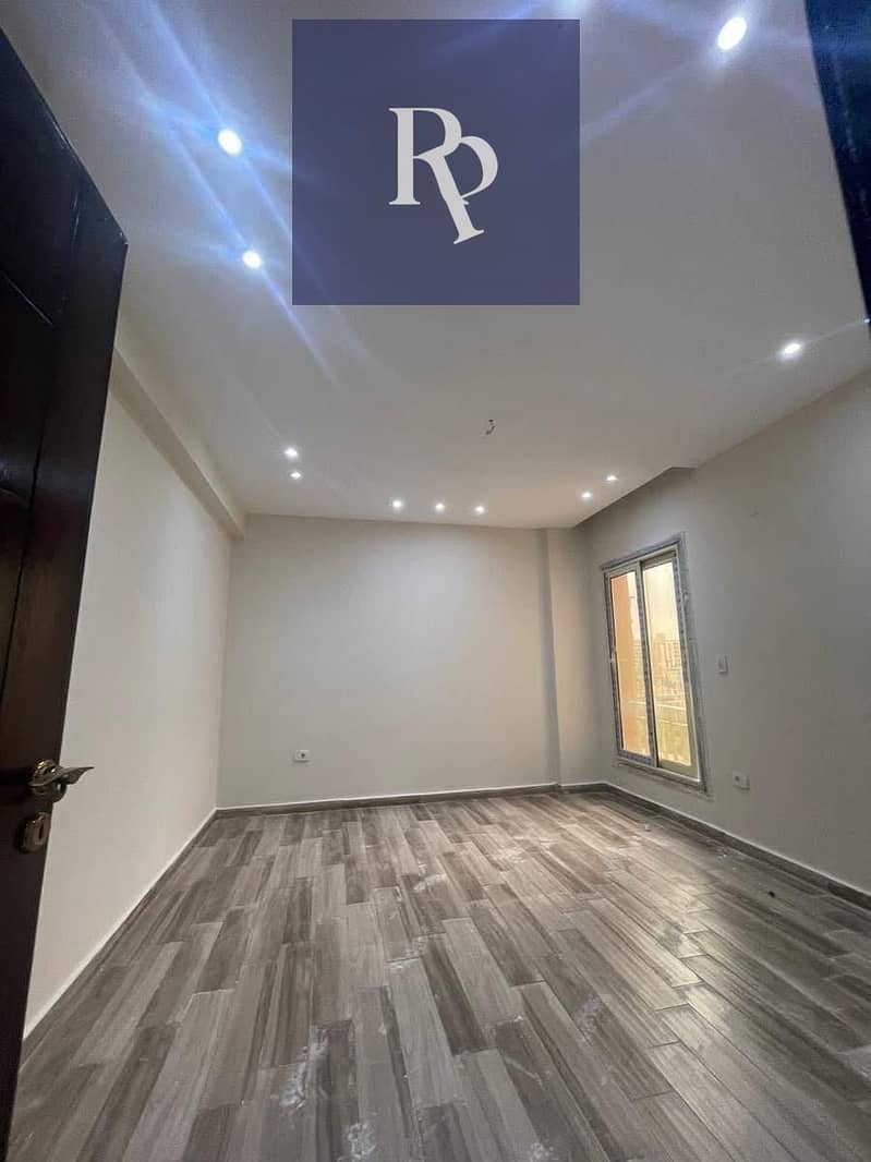 6 WhatsApp Image 2025-09-15 at 4.25. 41 PM (1). jpeg