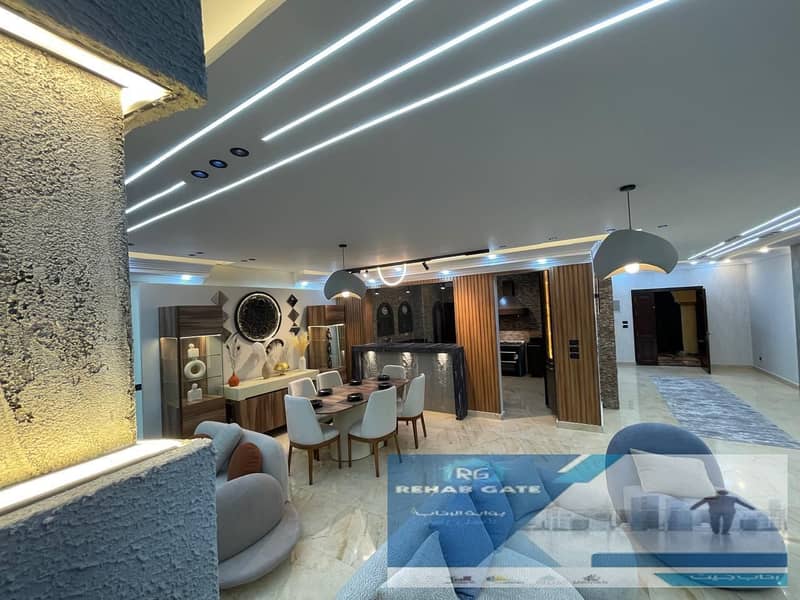 6 0dc780f7-f43b-4273-8c10-fa43fcfe2e67. jpg