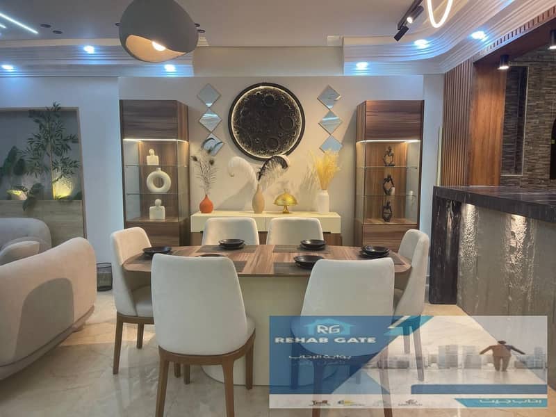 10 7a6383ab-ac67-42ba-bb56-9716db8cc319. jpg