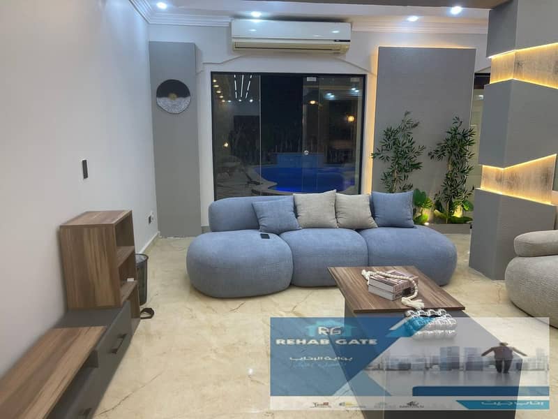 12 08a8d496-8c6a-4bc2-8e47-02833e2dd9b7. jpg