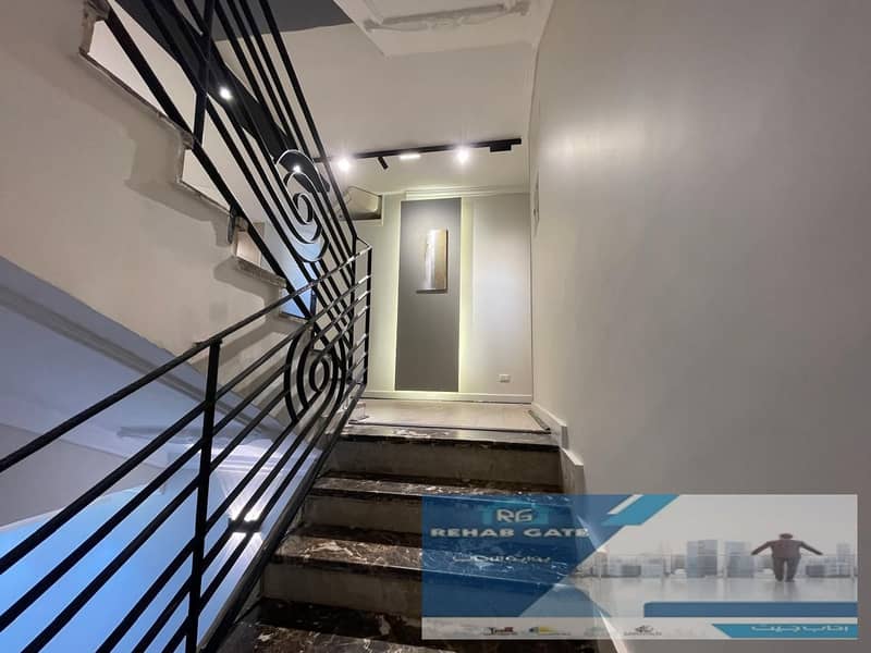 20 28f72e93-bae0-49e0-9811-b72ec3a572f2. jpg