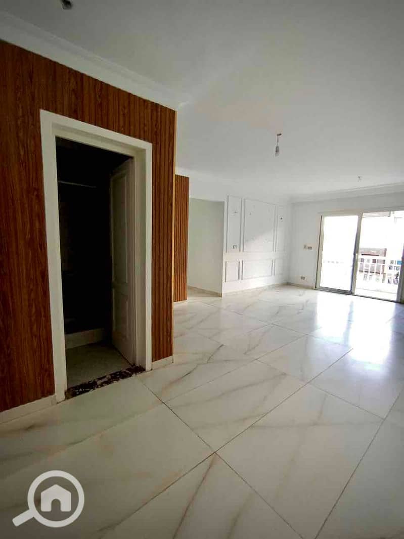 6 eae9868e-ab69-4107-a463-2d238e433292. jpg