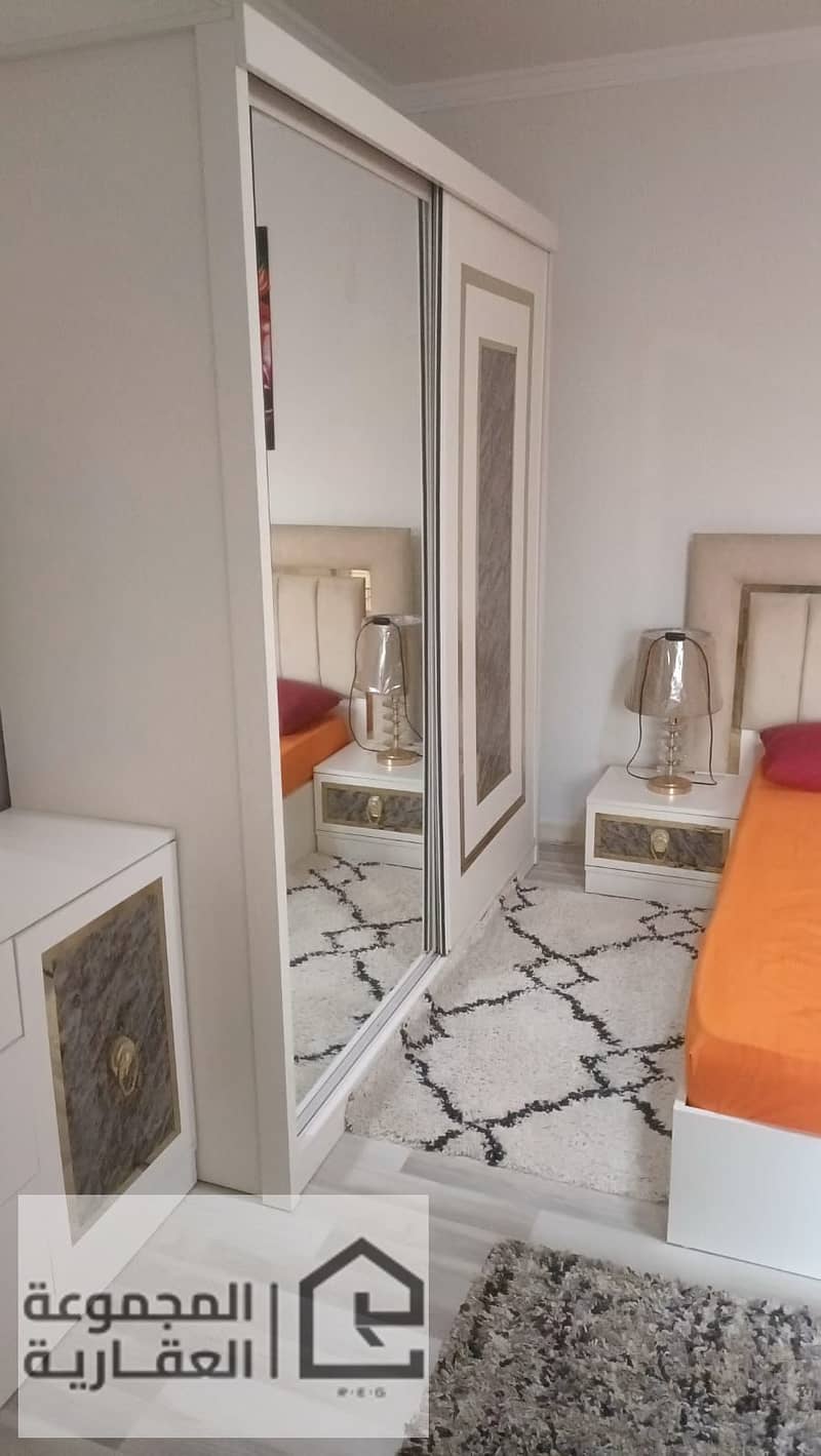 2 1c493f52-f9c1-4684-89b1-ef3f7f87ef2a. jpg