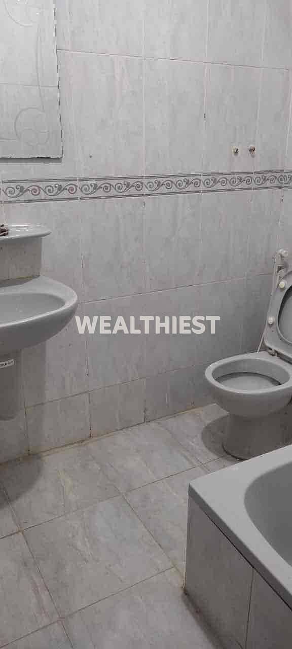 3 a7d2fea1-7735-44c9-bed8-e6736cf40c34. jpg