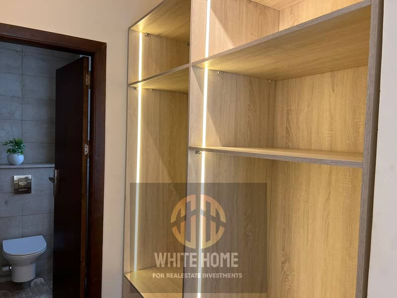 16 1250f2c7-3d2f-4352-82ae-12a04d9d8e1d. jpeg