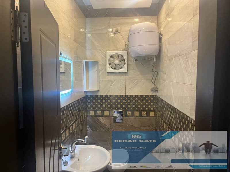 3 68d93d0c-3cf6-4c9e-a100-2ec7b16d0344. jpg