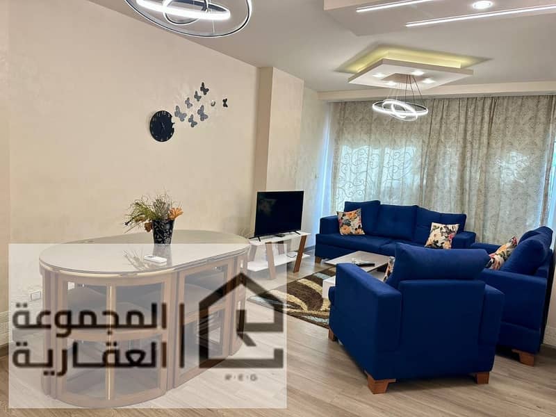 3 24ea5ab0-0c7e-42e0-b50a-c81f7e3ce85c. jpg