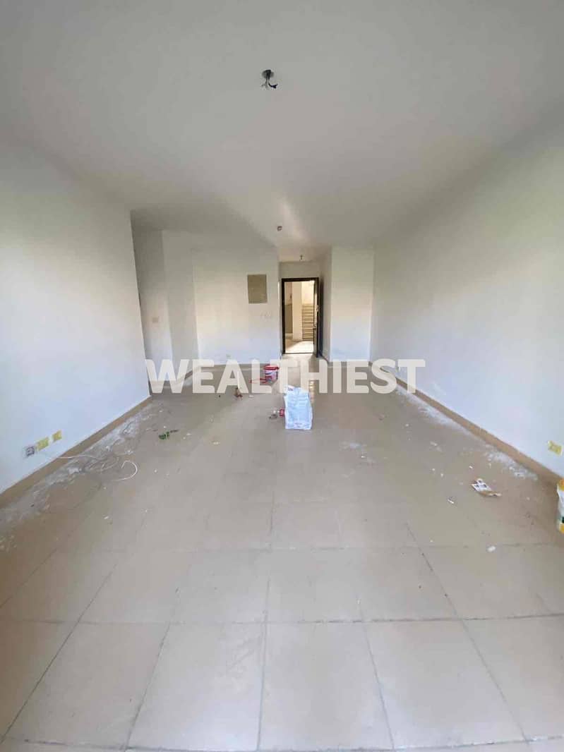 10 d4b859d2-d14c-45b2-adf0-fc0eeed8df56. jpg