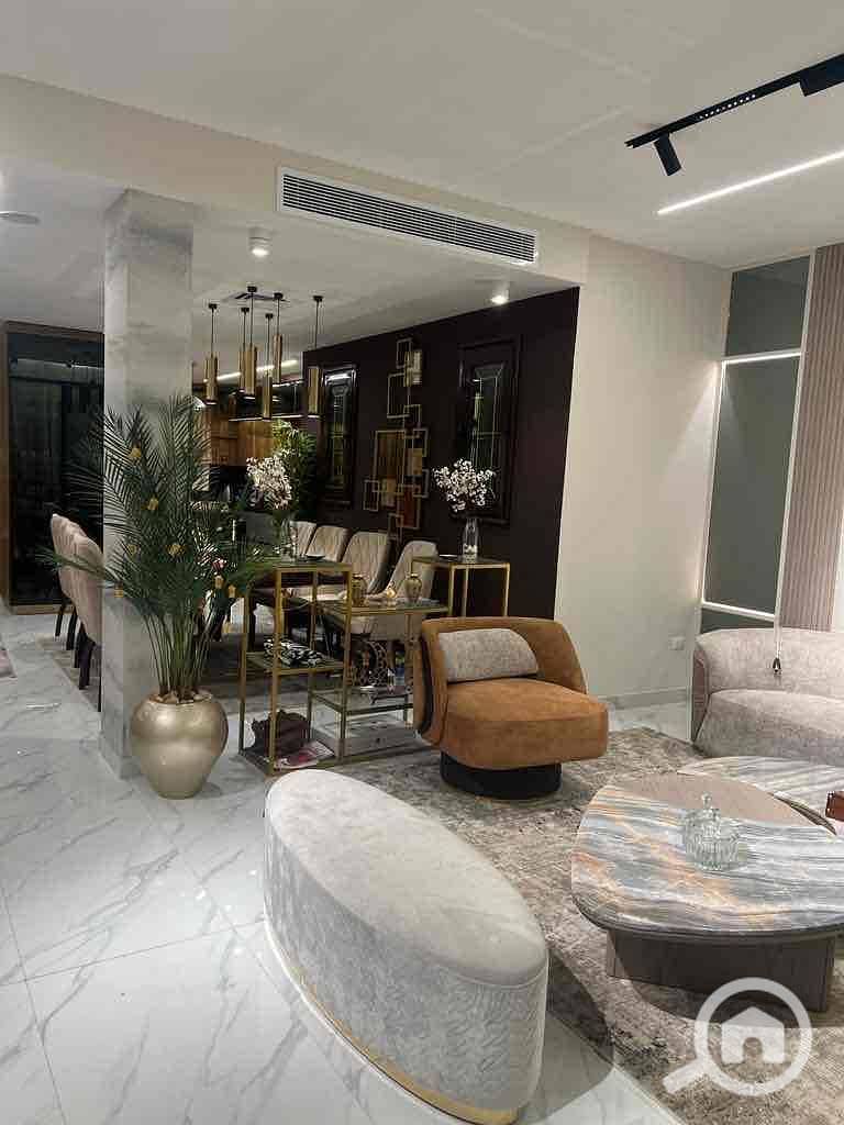 3 58c94007-aec8-4329-a558-fc92f8cea45f. jpg